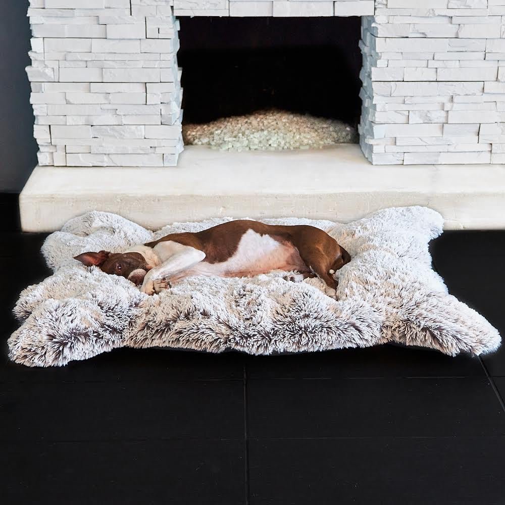 Luxury Faux Fur Snug Bear Rug Bed - Animals Matter, Inc.